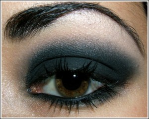 smokey eyes