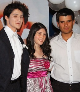 CineHoyts - Dobles de Amancer - pre estreno