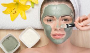 Prepara mascarillas faciales caseras para el cuidado de tu piel