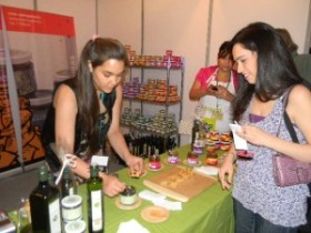 Belleza y Alma en inauguración de Expo Chic 2011