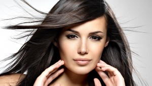 5 CONSEJOS PARA CONSEGUIR BRILLO NATURAL EN TU CABELLO