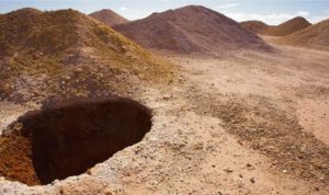 Existe una asombrosa ciudad dentro de este agujero y necesitas verla por dentro