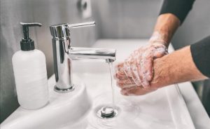 ¿Cómo lavar correctamente las manos?