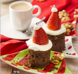 Brownie  navideño, dos  versiones  con y sin calorías