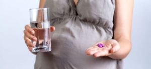El ácido fólico se debe consumir 1 año antes de la concepción