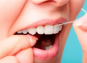 Tips para remover la placa dental naturalmente
