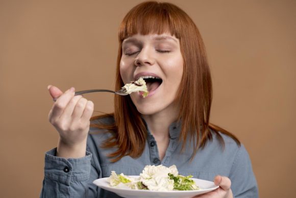Por qué comer sin prisa es importante para tu salud y bienestar