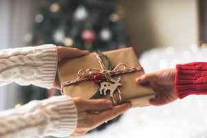 La magia de regalar: Cómo expresar nuestras emociones a través de un regalo